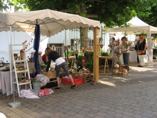 Pfaäözer Gartenmarkt Maikammer